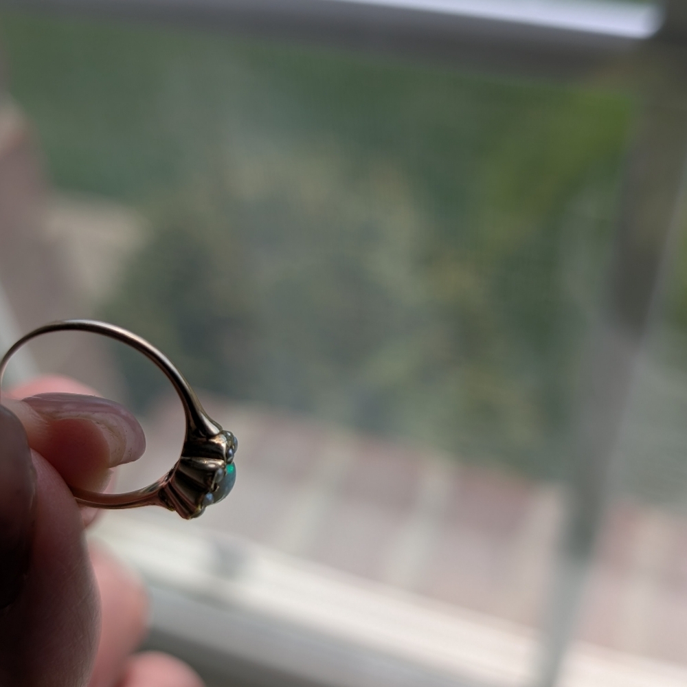 Antique Victorian Opal & Pearl 10k Ring - Picture 4 of 9